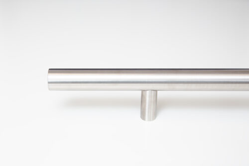 Pochwyt okrągły Linea kolor srebrny inox (długość 120 cm / 160 cm)