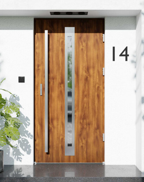 Drzwi zewnętrzne do domu z pochwytem i ościeżnicą drewnianą Otto 34 w systemie Wood extra